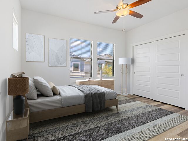 Image 24 of 42 For 1114 Olive St N