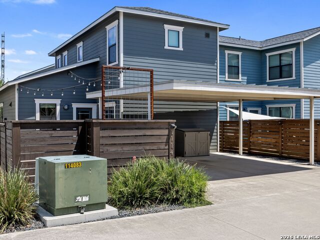 Image 29 of 42 For 1114 Olive St N