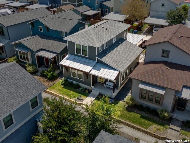 Image 32 of 42 For 1114 Olive St N