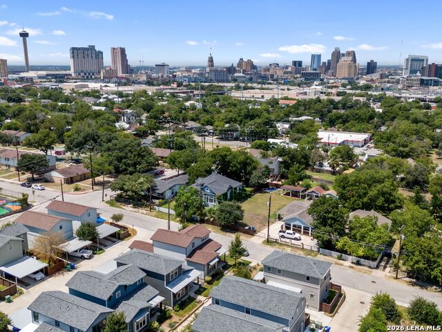 Image 35 of 42 For 1114 Olive St N