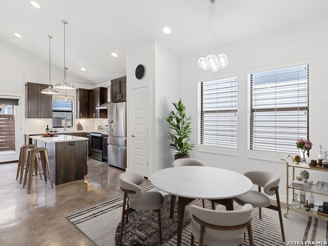 Image 4 of 42 For 1114 Olive St N