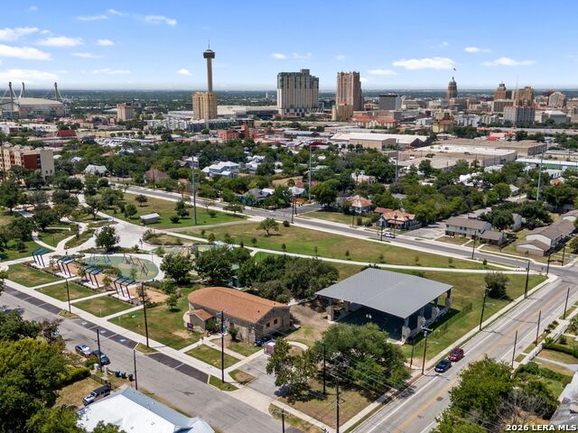 Image 40 of 42 For 1114 Olive St N