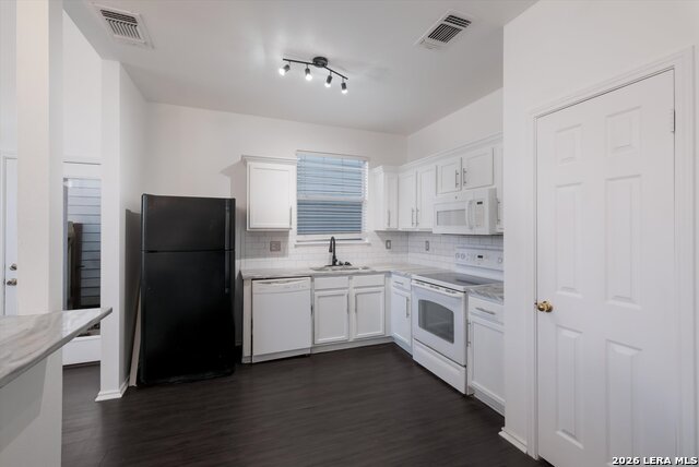 Image 10 of 27 For 7714 Crown Ledge