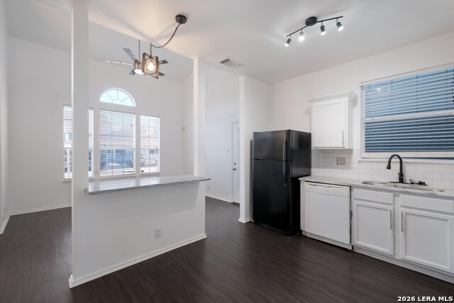 Image 12 of 27 For 7714 Crown Ledge