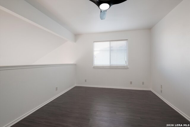 Image 18 of 27 For 7714 Crown Ledge