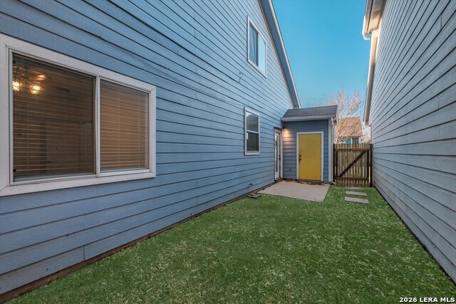 Image 25 of 27 For 7714 Crown Ledge