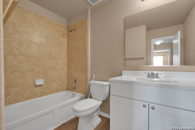 Image 19 of 23 For 9827 Marbach Pass