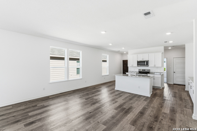 Image 15 of 24 For 11743 Anselmo