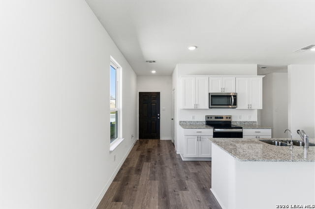 Image 4 of 24 For 11743 Anselmo