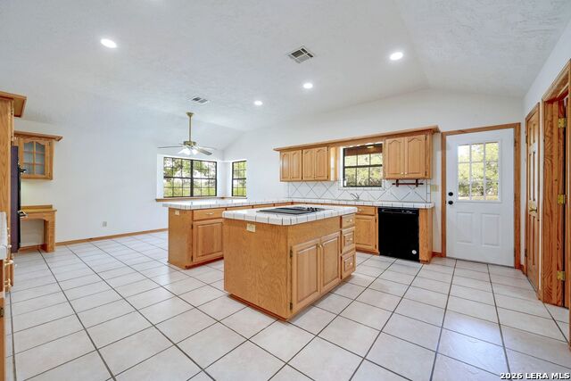 Image 11 of 27 For 6573 Ranch Road 165