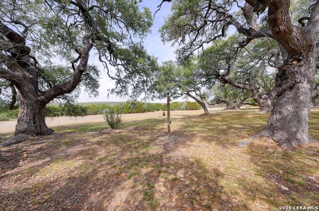 Image 7 of 27 For 6573 Ranch Road 165