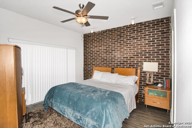 Image 22 of 35 For 302 Tendick  1103