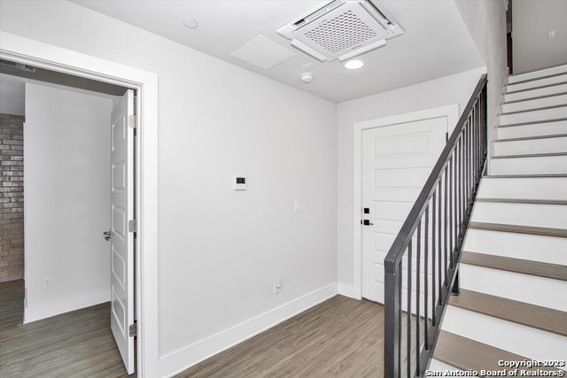 Image 8 of 35 For 302 Tendick  1103