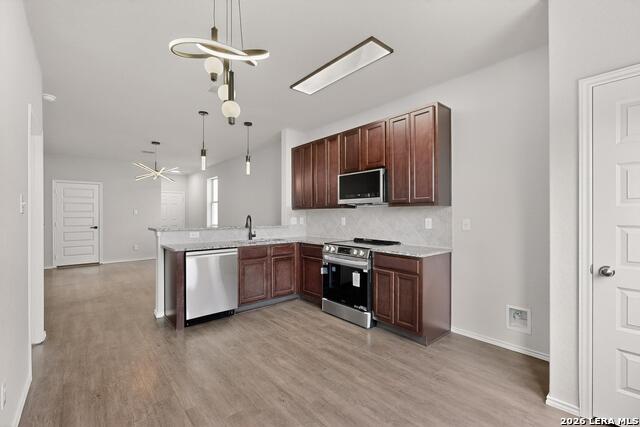 Image 10 of 41 For 10422 Green Lake