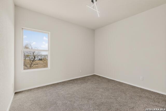 Image 26 of 41 For 10422 Green Lake