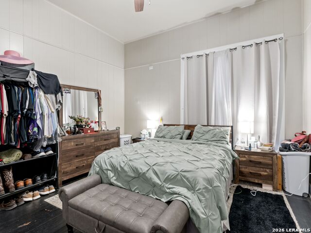 Image 11 of 25 For 412 Dallas Street