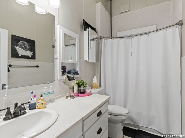 Image 13 of 25 For 412 Dallas Street