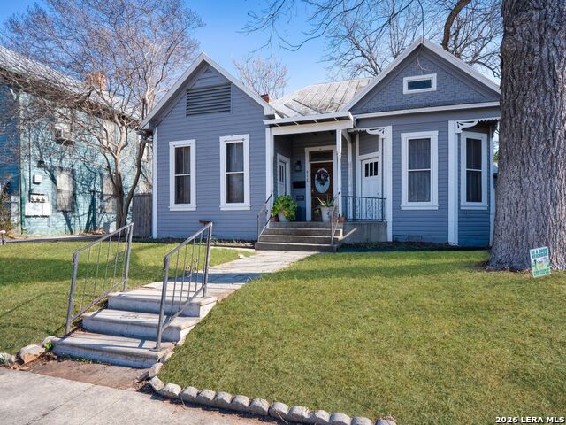 Image 2 of 25 For 412 Dallas Street