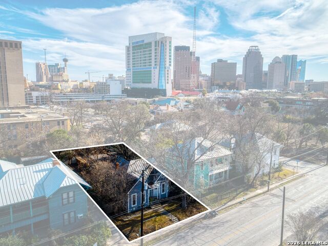 Image 24 of 25 For 412 Dallas Street