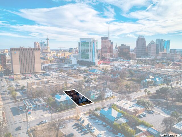 Image 23 of 25 For 412 Dallas Street