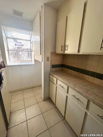 Image 4 of 11 For 11815 Vance Jackson  3107