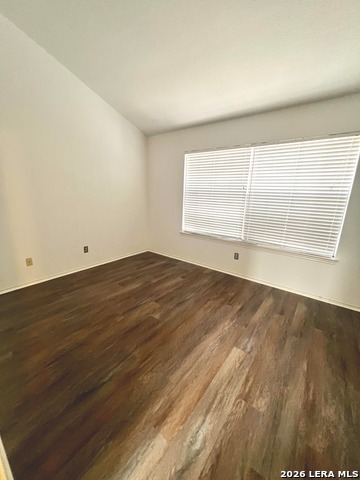 Image 6 of 11 For 11815 Vance Jackson  3107