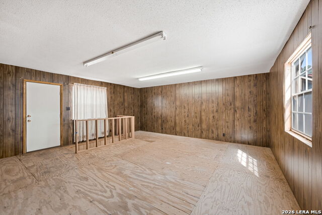 Image 18 of 48 For 1240 County Road 324