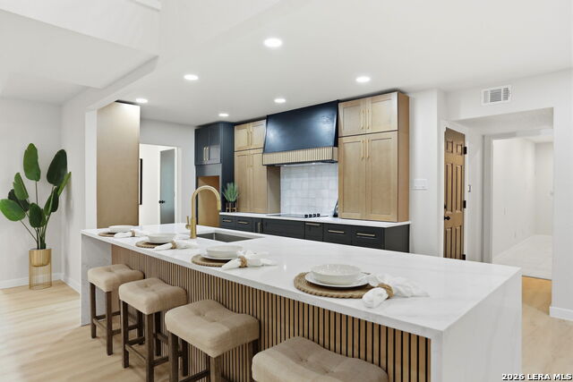 Image 13 of 49 For 13707 Bluffmont