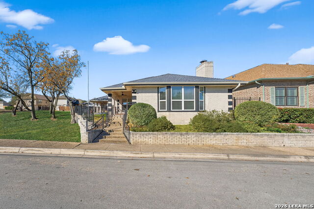 Image 2 of 47 For 6003 Brook Falls