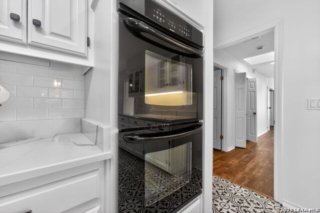 Image 21 of 47 For 6003 Brook Falls