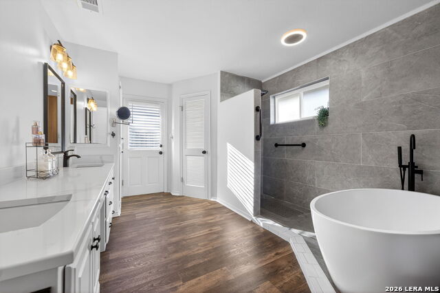 Image 28 of 47 For 6003 Brook Falls