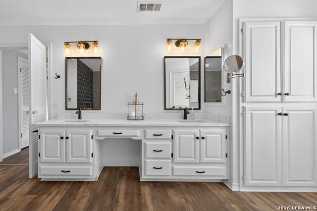 Image 32 of 47 For 6003 Brook Falls