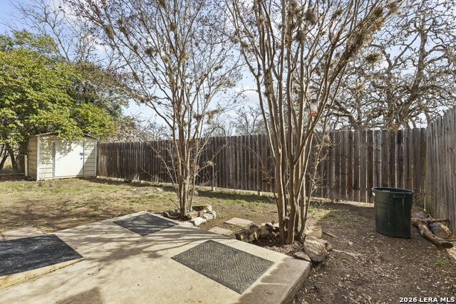 Image 21 of 24 For 292 Montague