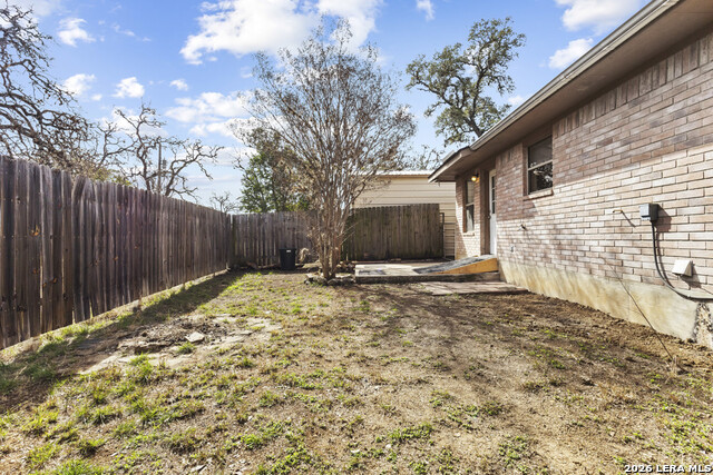 Image 24 of 24 For 292 Montague