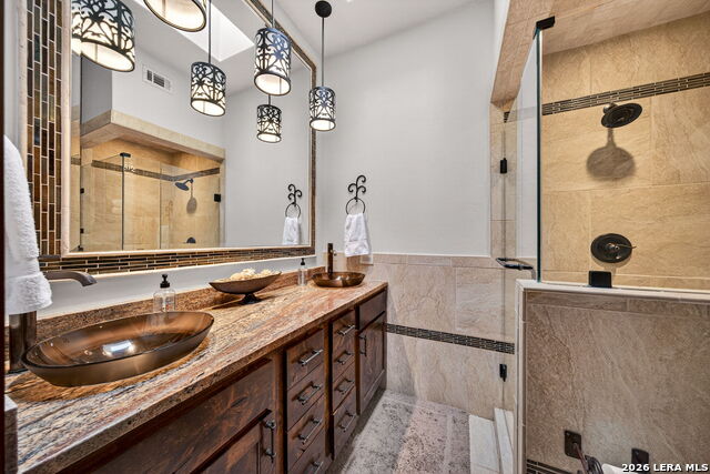 Image 15 of 24 For 1022 Navarro  404