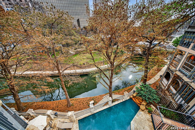 Image 17 of 24 For 1022 Navarro  404