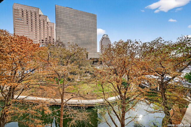 Image 18 of 24 For 1022 Navarro  404