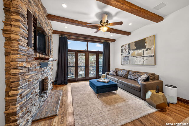 Image 8 of 24 For 1022 Navarro  404