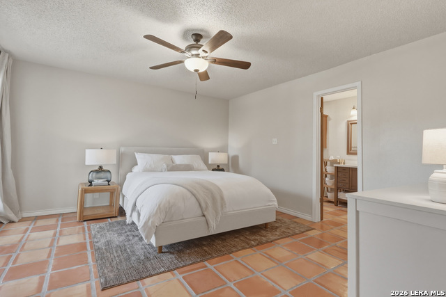 Image 7 of 28 For 15127 Forest Country