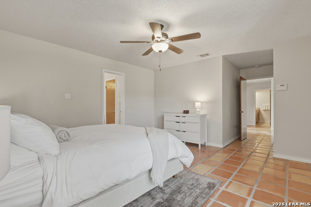 Image 8 of 28 For 15127 Forest Country