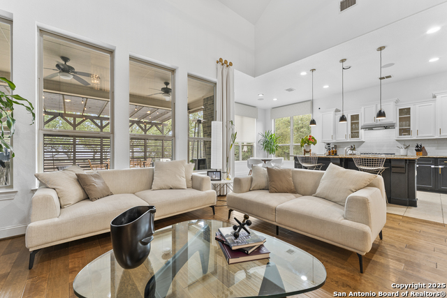 Image 13 of 56 For 28719 Howards Bull