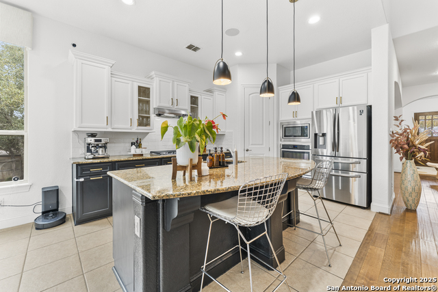 Image 22 of 56 For 28719 Howards Bull