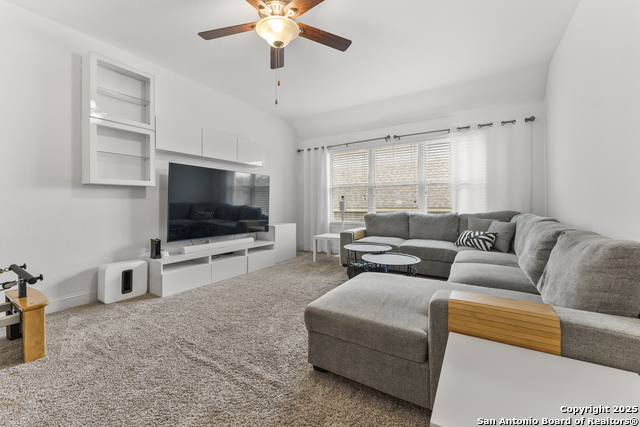 Image 27 of 56 For 28719 Howards Bull