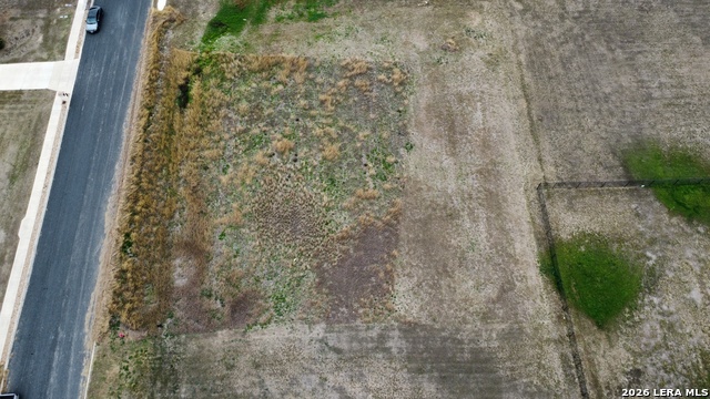 Image 10 of 12 For 715 Abbott  