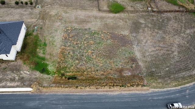 Image 9 of 12 For 715 Abbott  