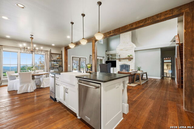 Image 22 of 88 For 1429 Kendall Jackson