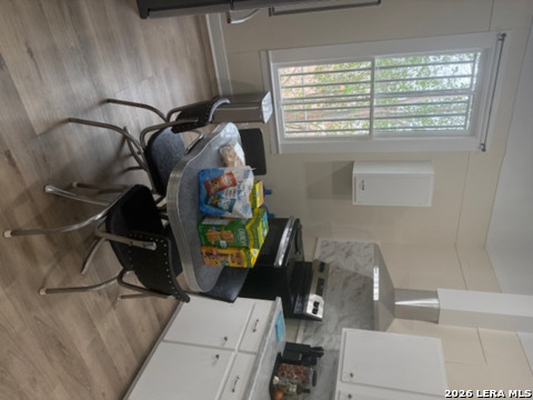 Image 12 of 21 For 178 Garner  