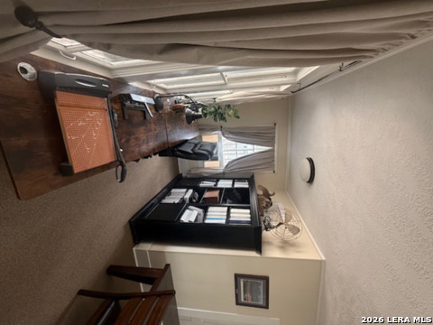 Image 9 of 21 For 178 Garner  