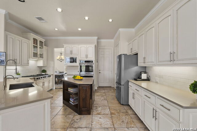 Image 22 of 59 For 3230 Roan Way