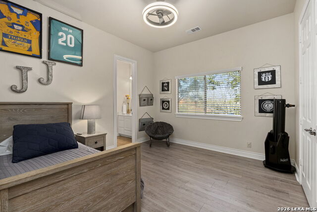 Image 38 of 59 For 3230 Roan Way